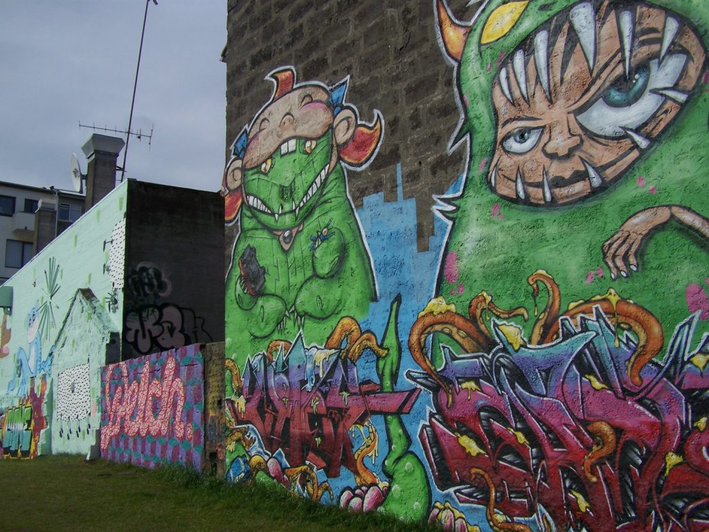 tags dans les rues de Reykjavik street art