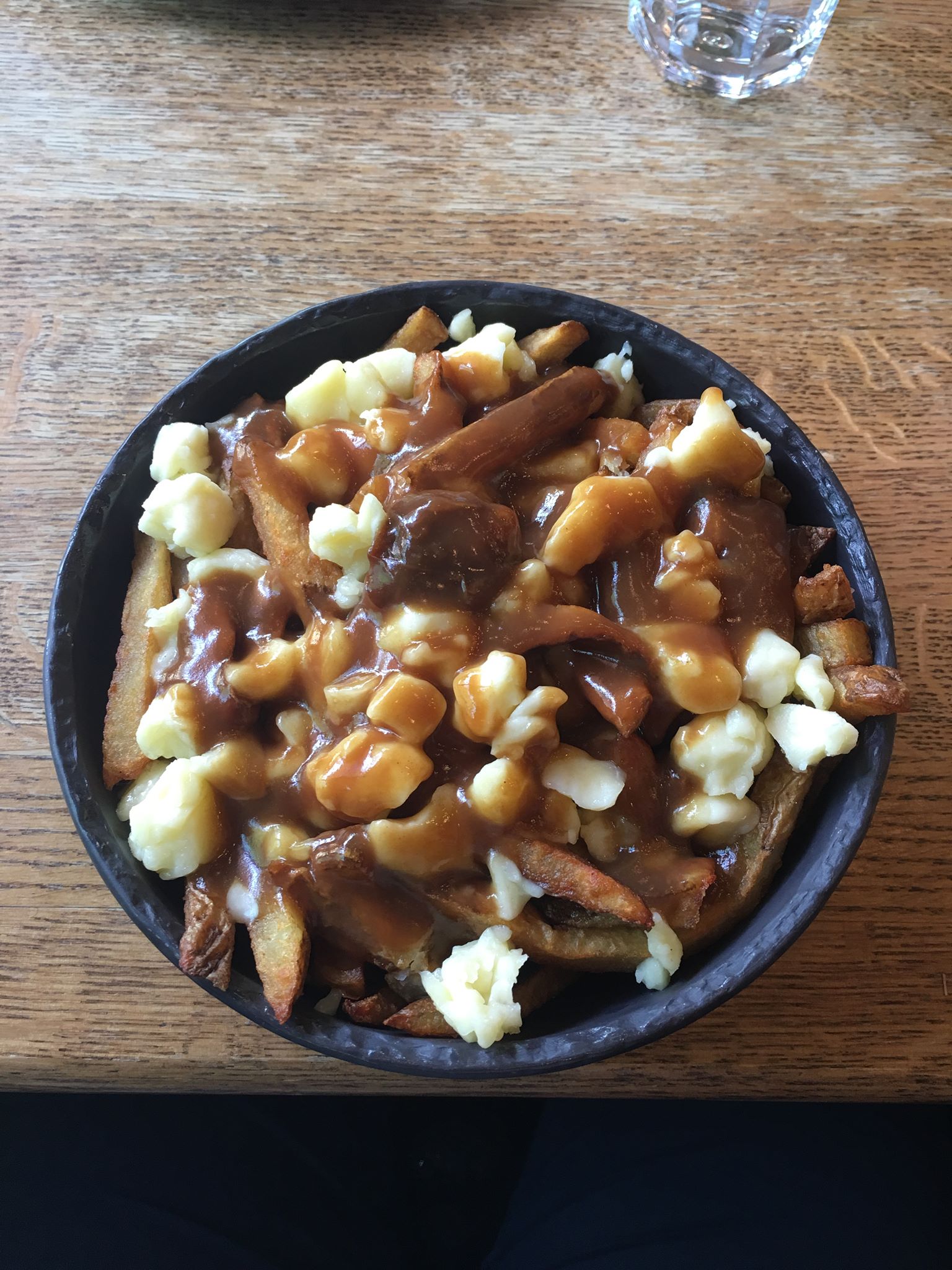 poutine où manger