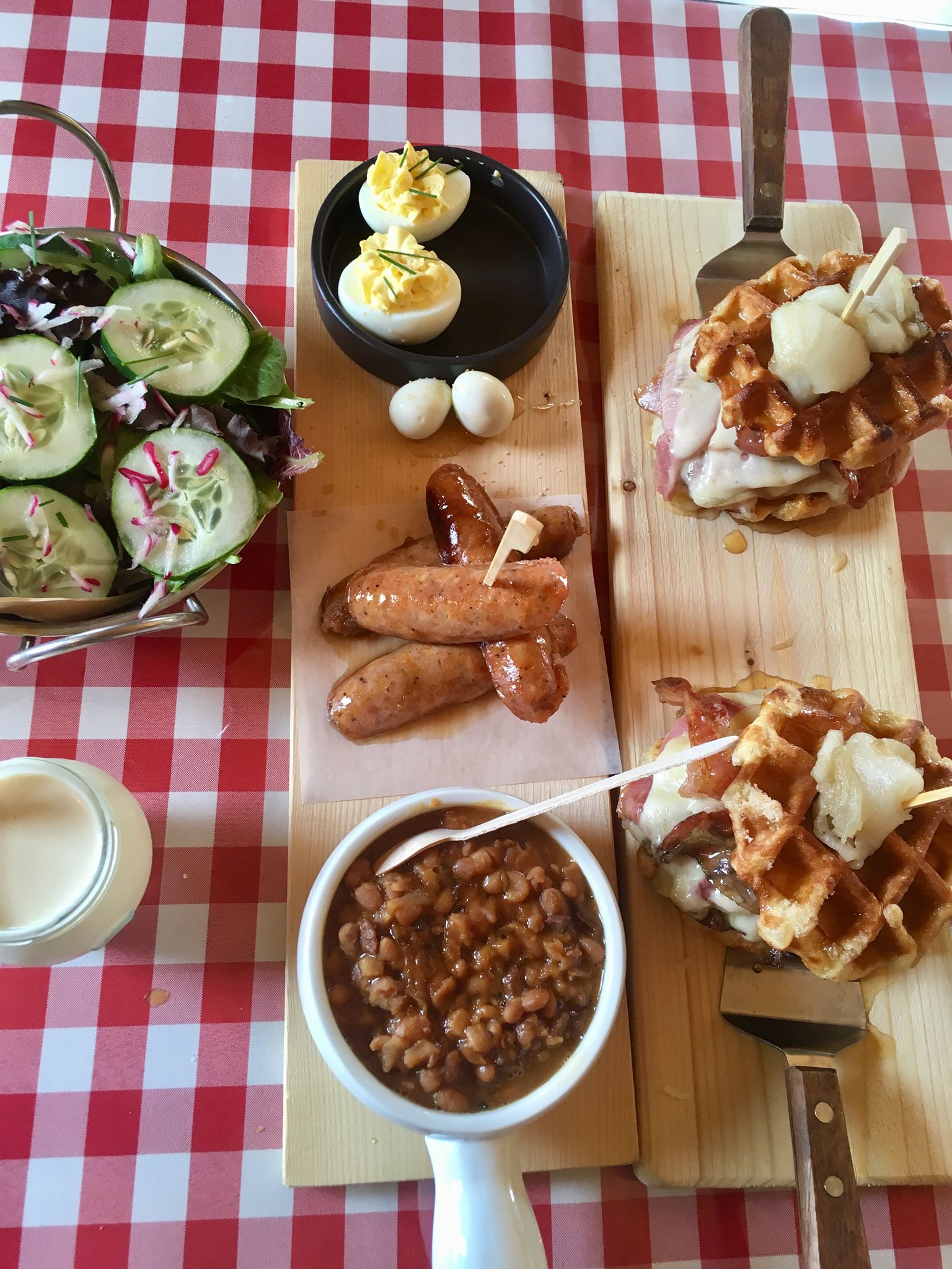 cabane à sucre repas traditionnel québec